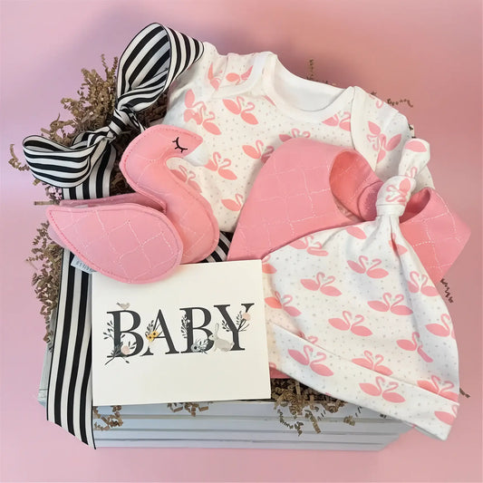Little Darling Gift Box – Baby Girl Gift with Organic Flamingo Set & Plush Toy
