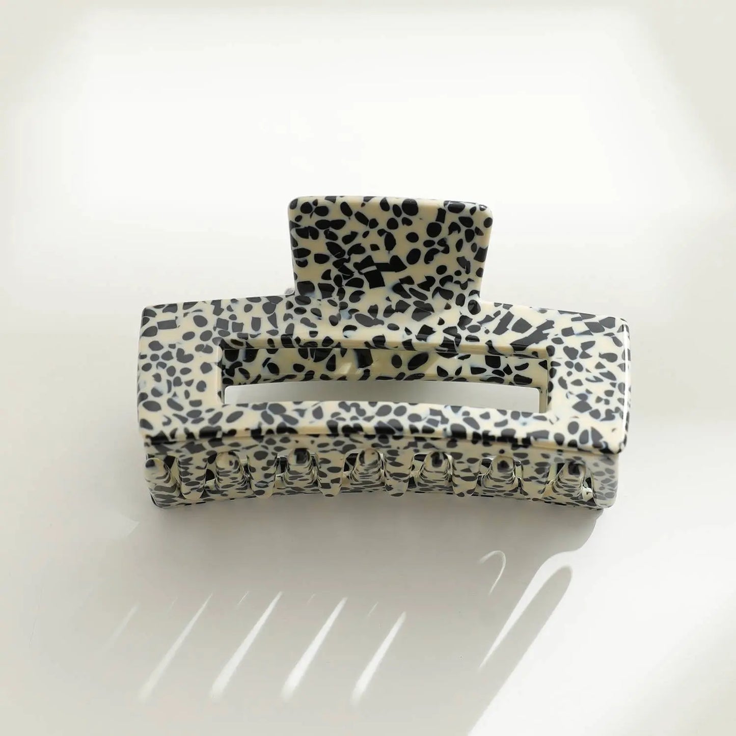 Luna | Classic Rectangle Eco-Friendly Claw Clip Adorro