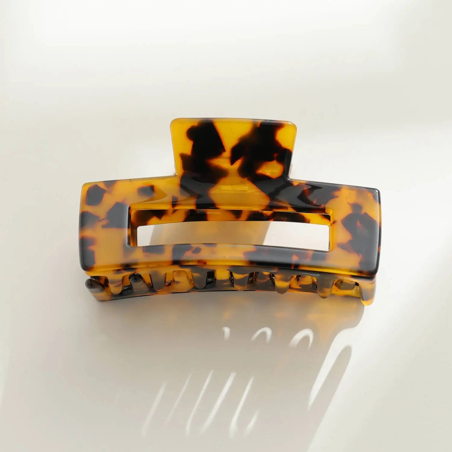 Luna | Classic Rectangle Eco-Friendly Claw Clip Adorro