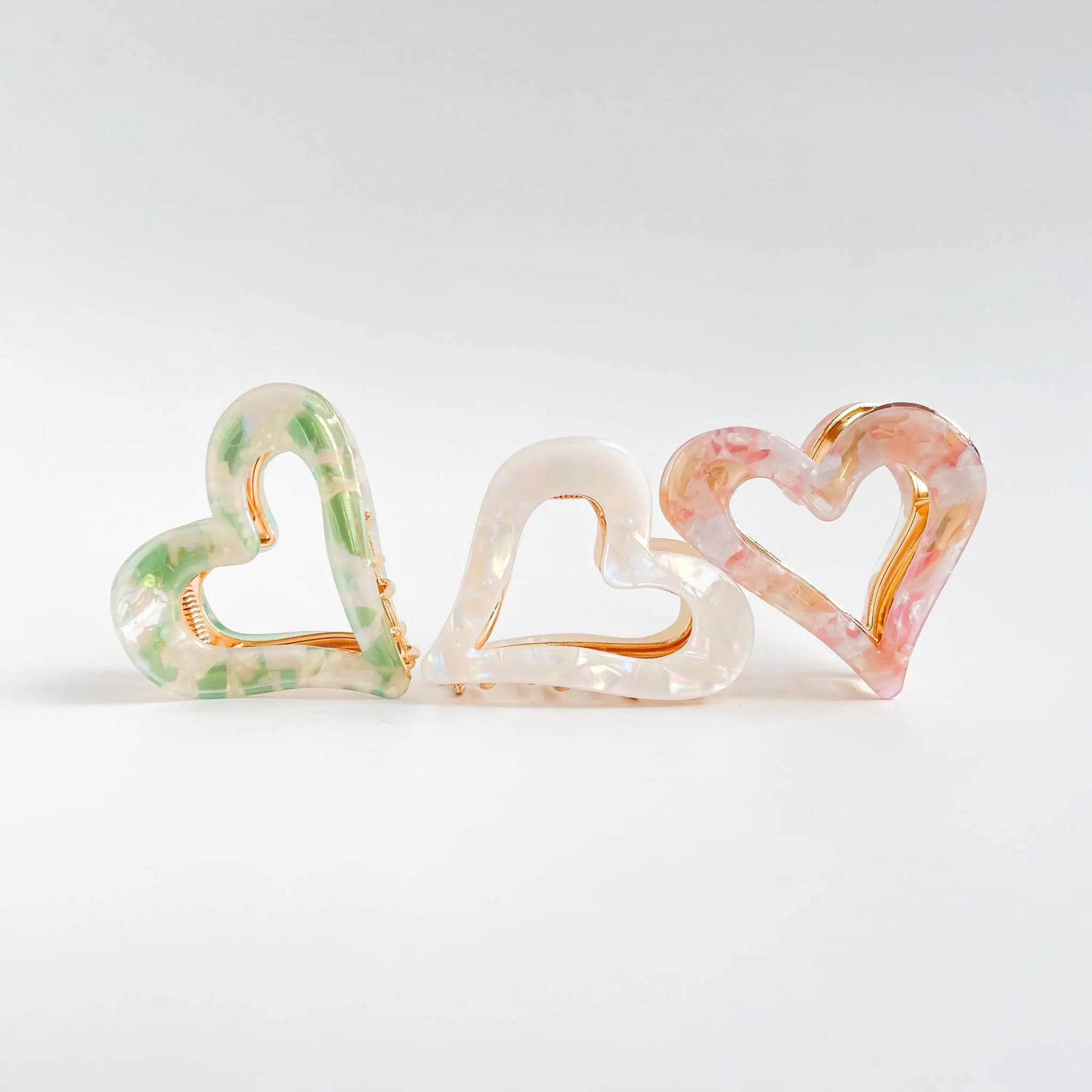 Juliette | Heart Claw Clip Adorro