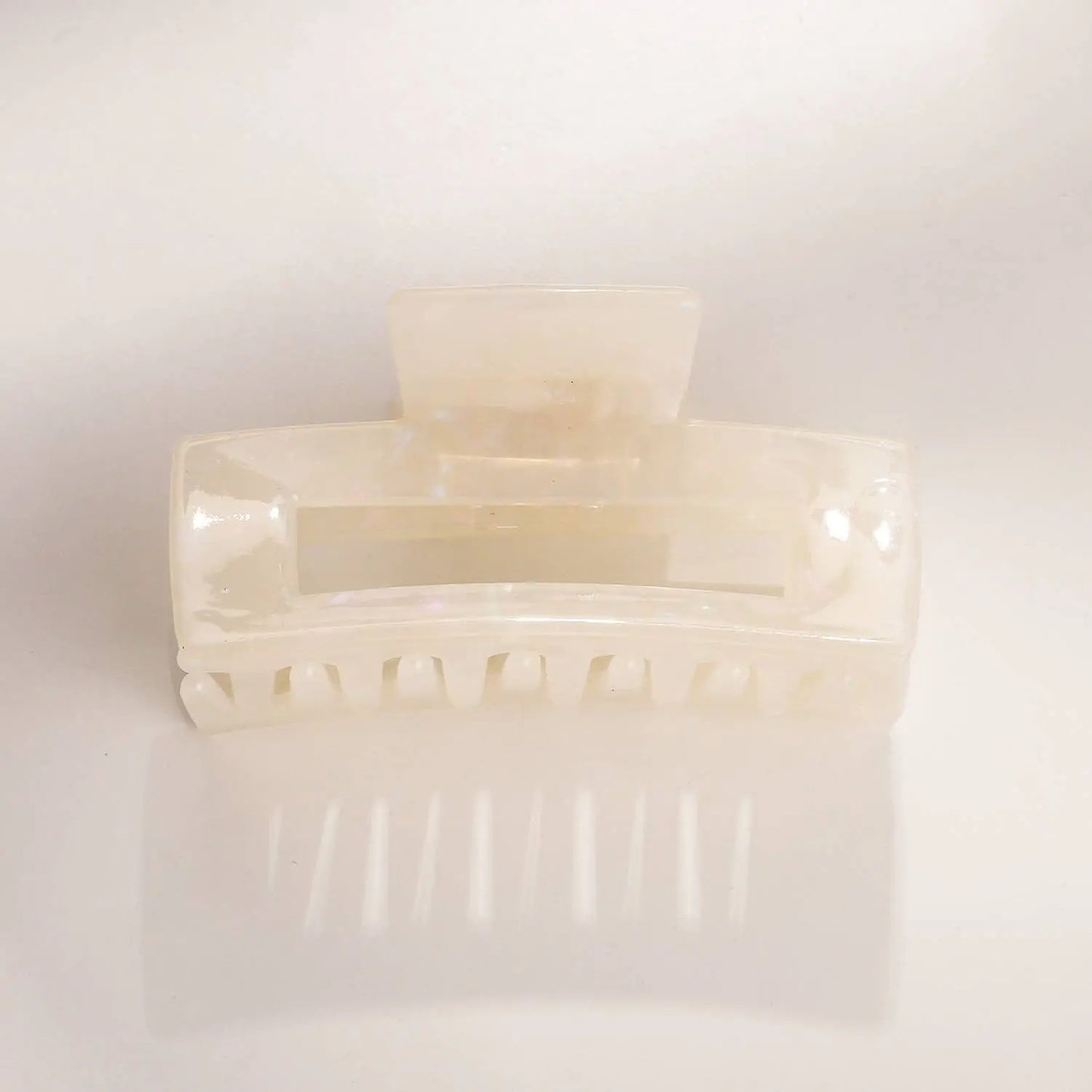 Luna | Classic Rectangle Eco-Friendly Claw Clip Adorro